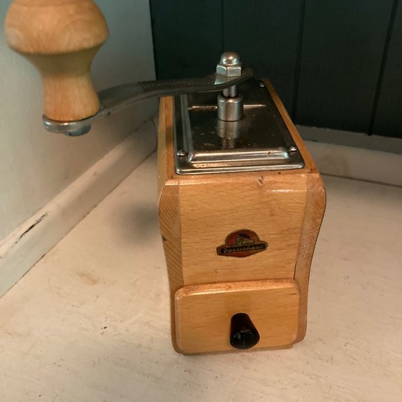 Zassenhaus coffee grinder - Picture 2 of 11